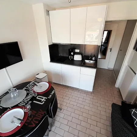 公寓 Village Naturiste Lucky Luke *