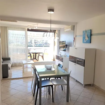 Village Naturiste Lucky Luke *